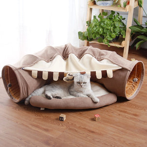 Cat tunnel with mat