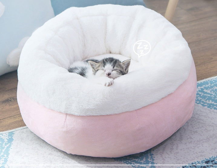 Cozy dog house for small breeds