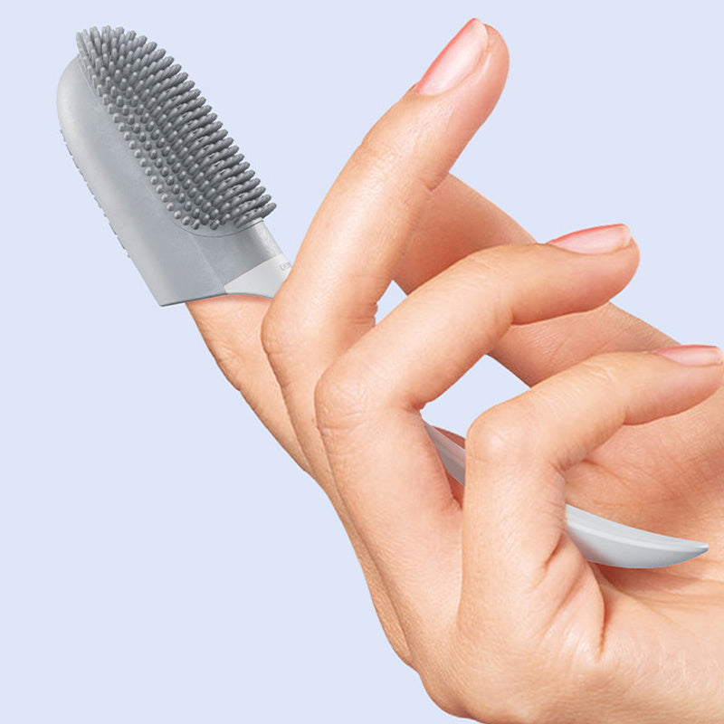 Pet dental cleaning finger brush